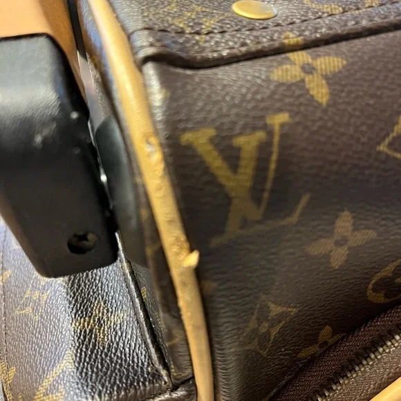 Authentic vintage Louis Vuitton rolling suitcase - Picture 8 of 16